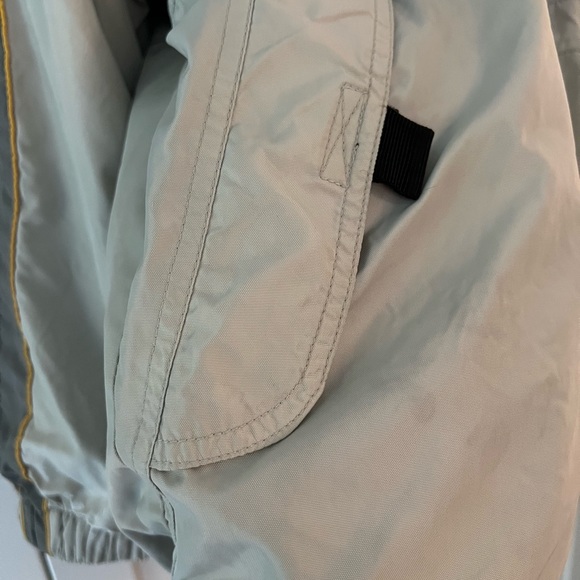 Boy’s Old Navy jacket, beige with black fleece interior - Picture 5 of 16